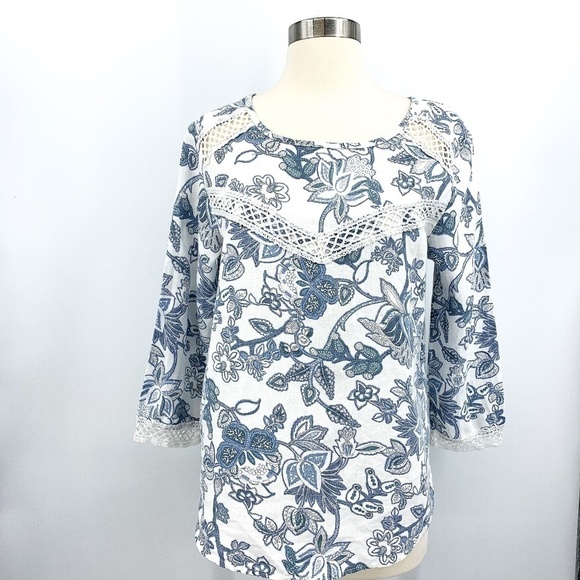 Elena Baldi Tops - Elena Baldi Blue & White Floral Linen Top w/ Lace